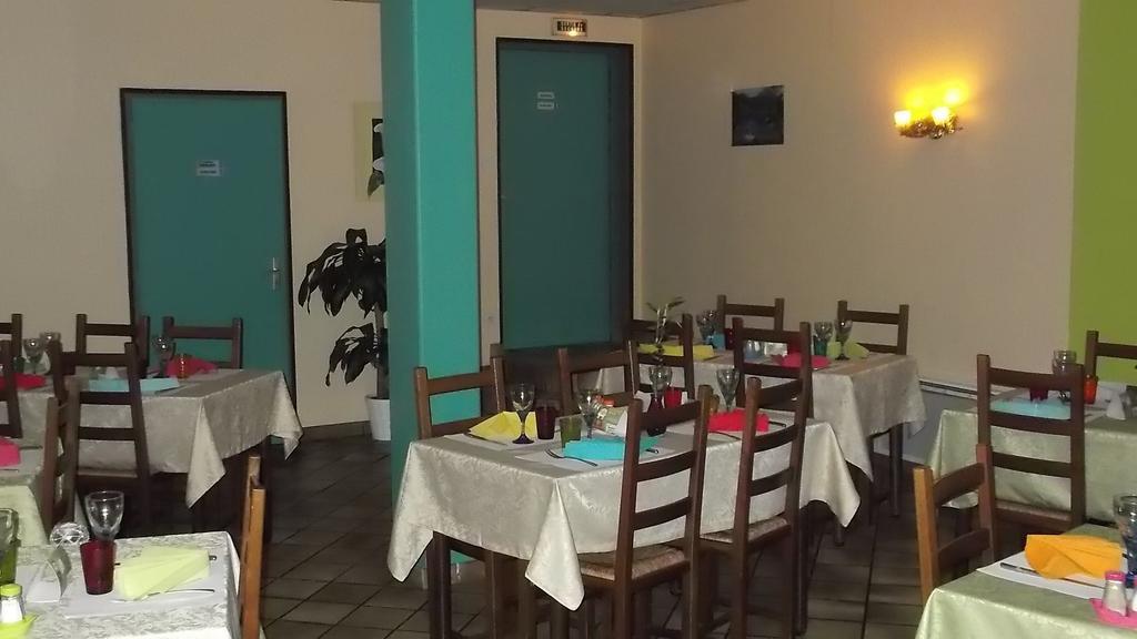 Hotel Des Cotes De Meuse Saint-Maurice-sous-les-Côtes Zewnętrze zdjęcie
