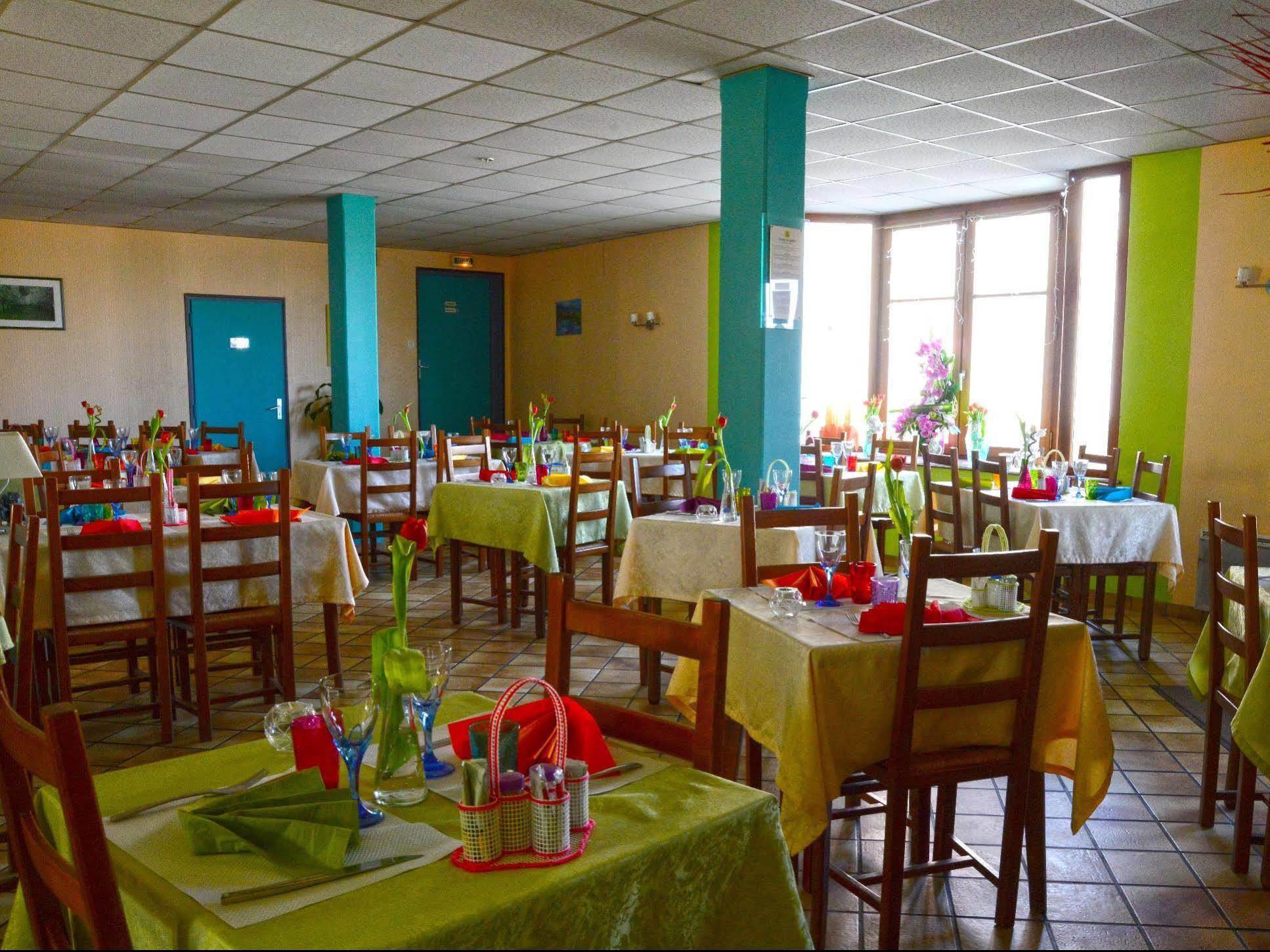 Hotel Des Cotes De Meuse Saint-Maurice-sous-les-Côtes Zewnętrze zdjęcie